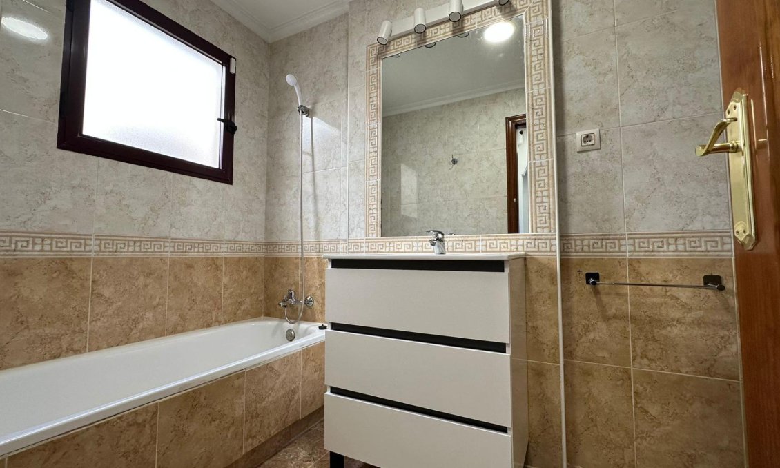 Használt Ingatlanok - Apartman -
Orihuela Costa - Campoamor