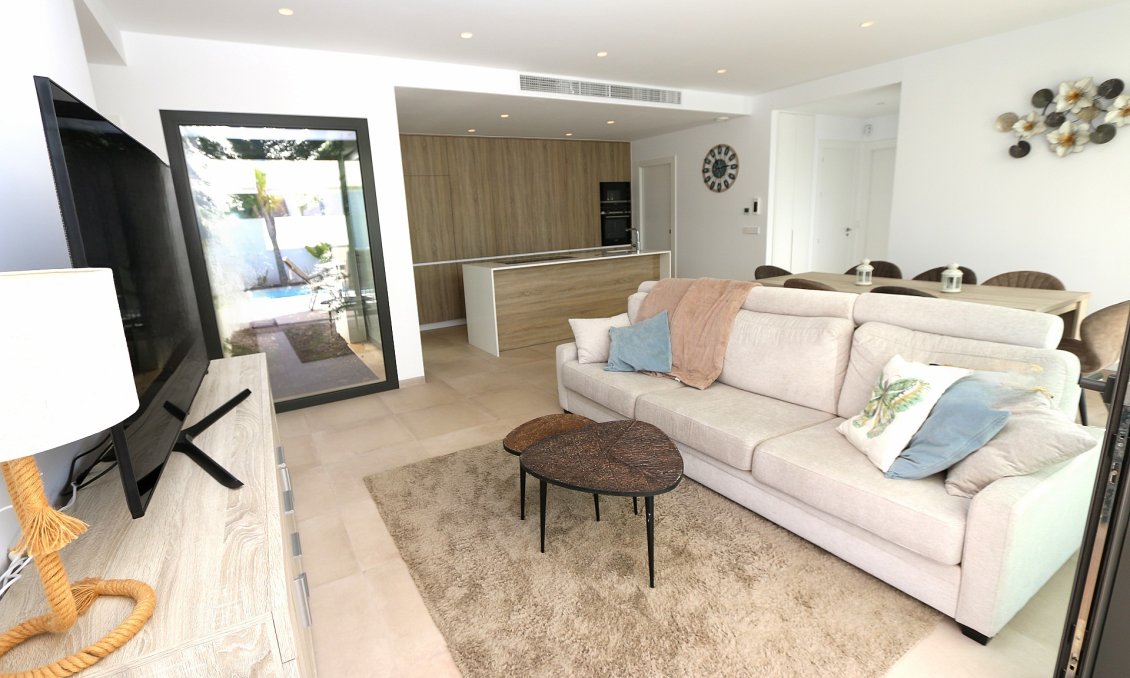 Segunda mano - Villa -
Pilar de la Horadada - Costa Blanca