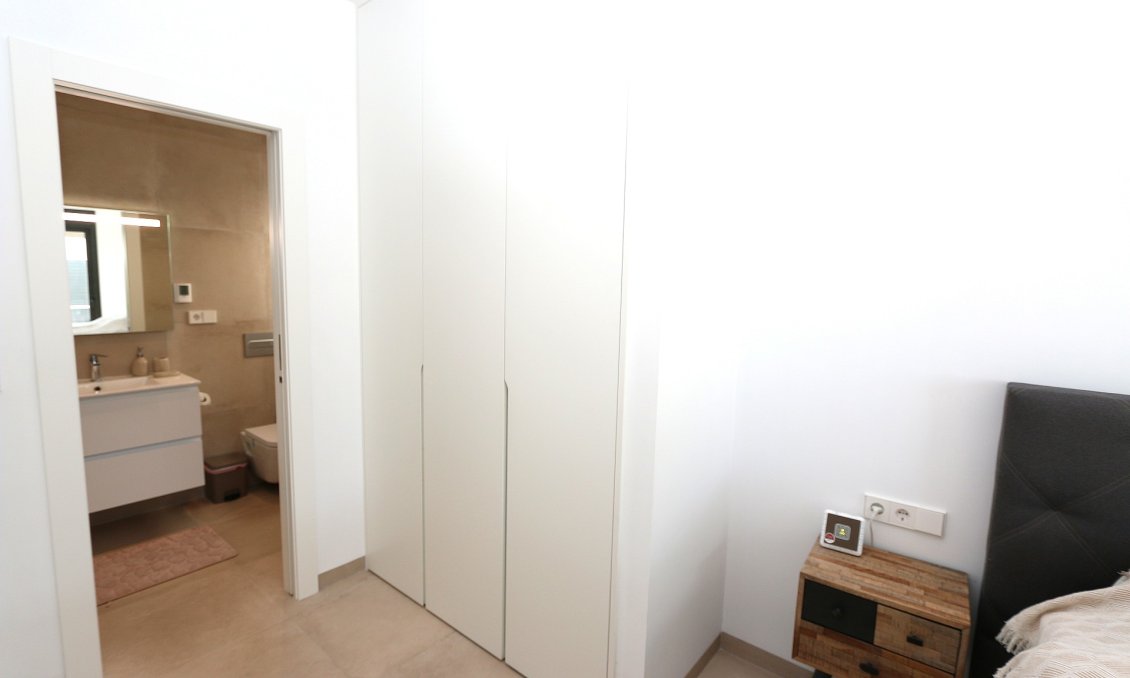 Segunda mano - Villa -
Pilar de la Horadada - Costa Blanca