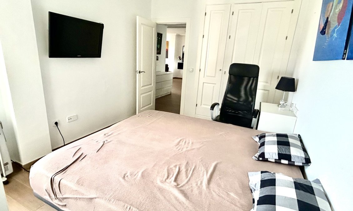 Használt Ingatlanok - Apartman -
Campoamor - Costa Blanca