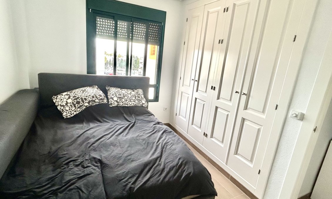 Használt Ingatlanok - Apartman -
Campoamor - Costa Blanca