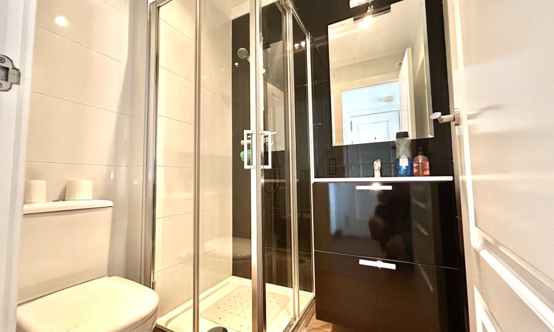 Használt Ingatlanok - Apartman -
Campoamor - Costa Blanca