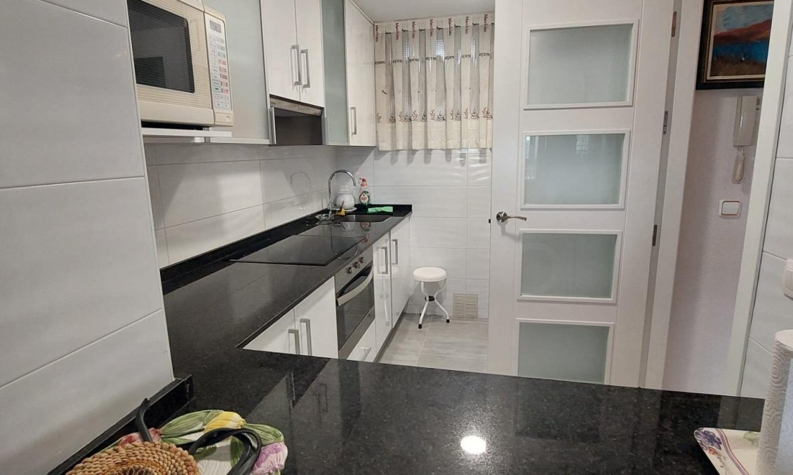 Használt Ingatlanok - Apartman -
Benidorm - Levante