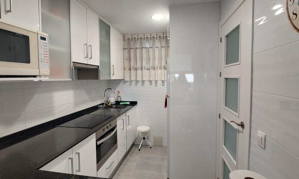 Használt Ingatlanok - Apartman -
Benidorm - Levante
