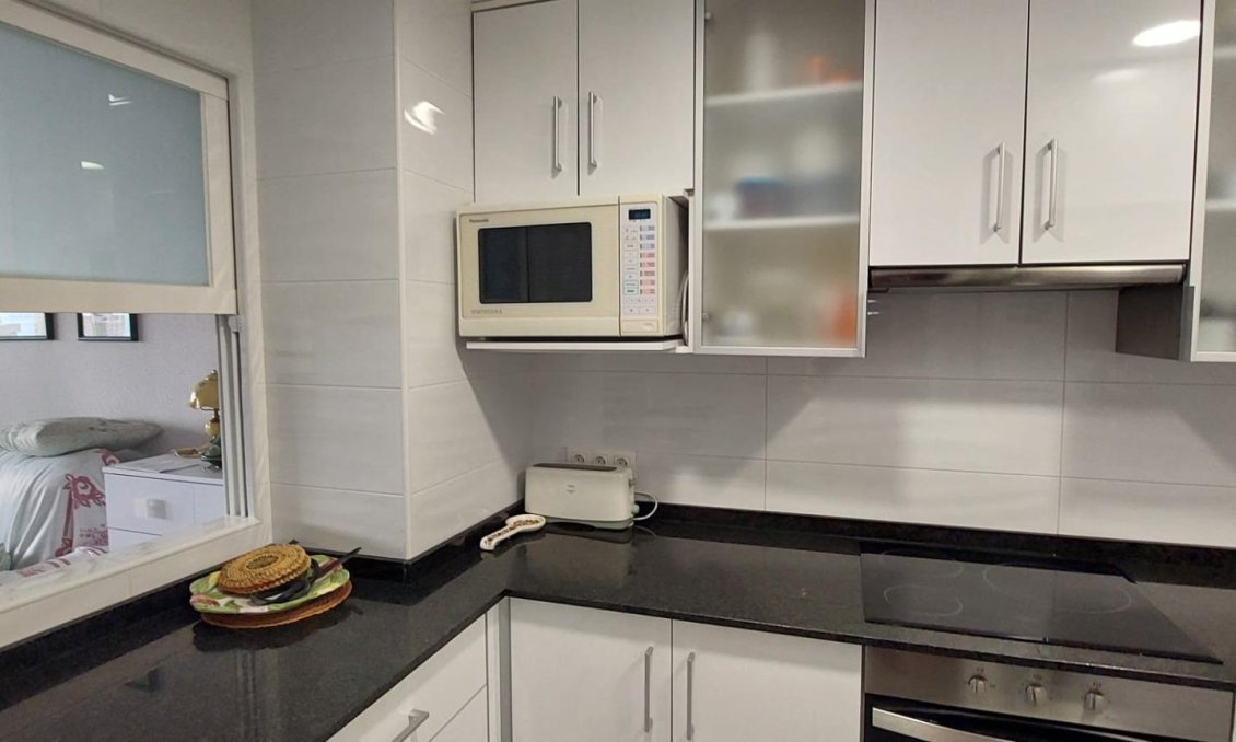 Használt Ingatlanok - Apartman -
Benidorm - Levante