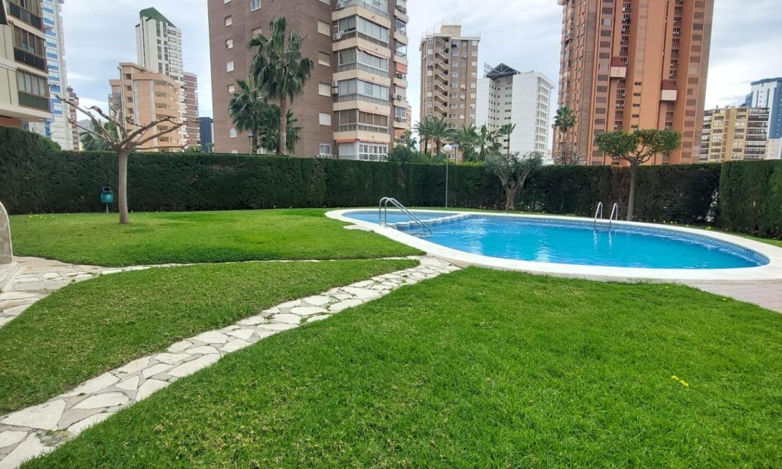 Használt Ingatlanok - Apartman -
Benidorm - Levante