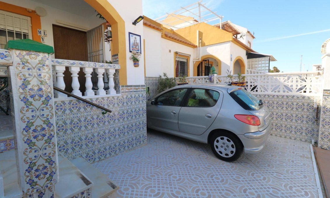 Használt Ingatlanok - Bungaló -
Torrevieja - El Limonar