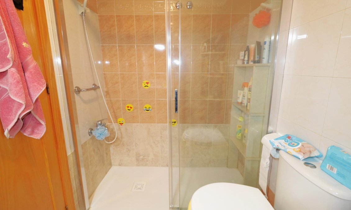 Használt Ingatlanok - Bungaló -
Torrevieja - El Limonar