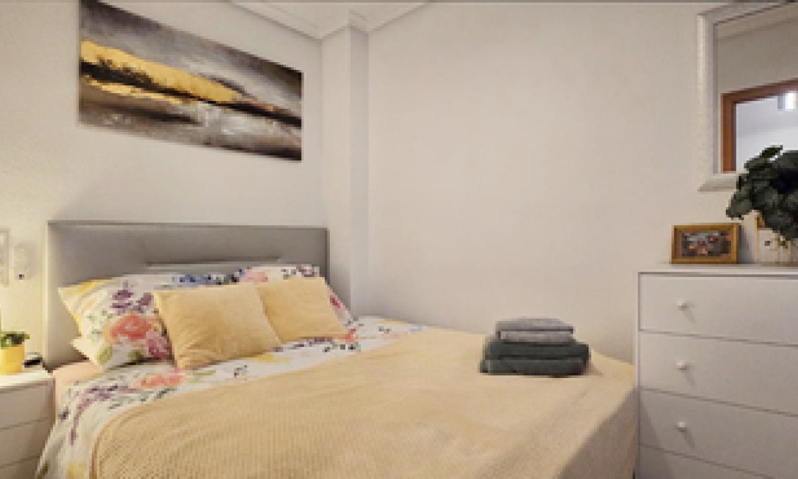 Használt Ingatlanok - Apartman -
Torrevieja - Costa Blanca