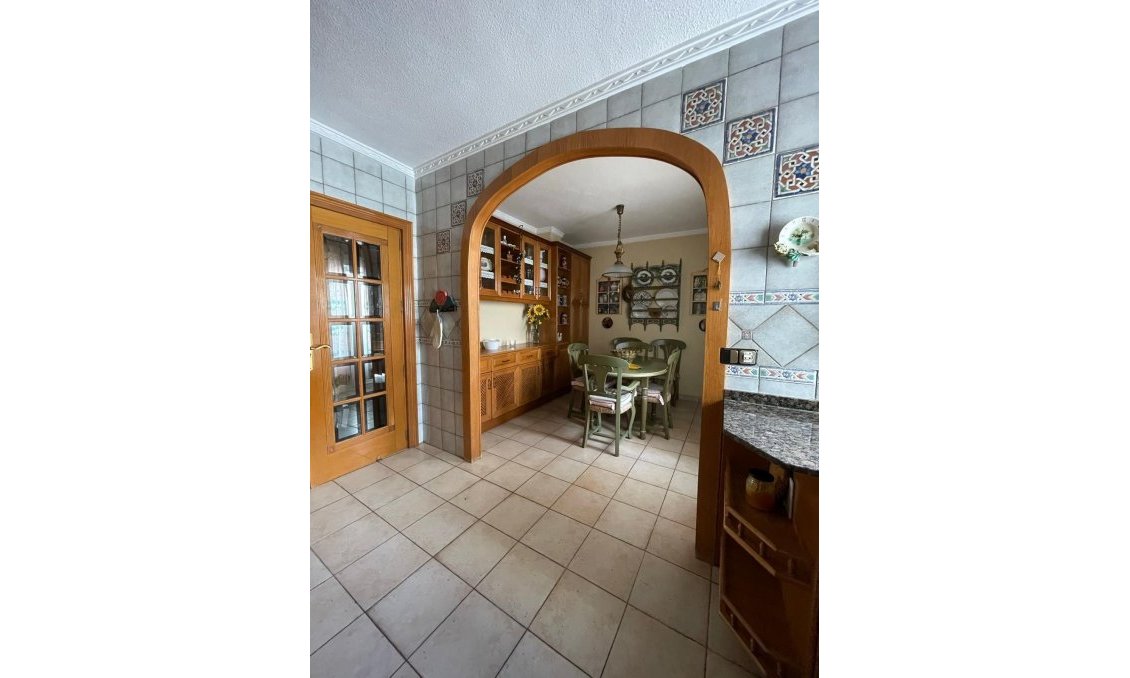 Használt Ingatlanok - Apartman -
Torrevieja - Las Piscinas Naturales