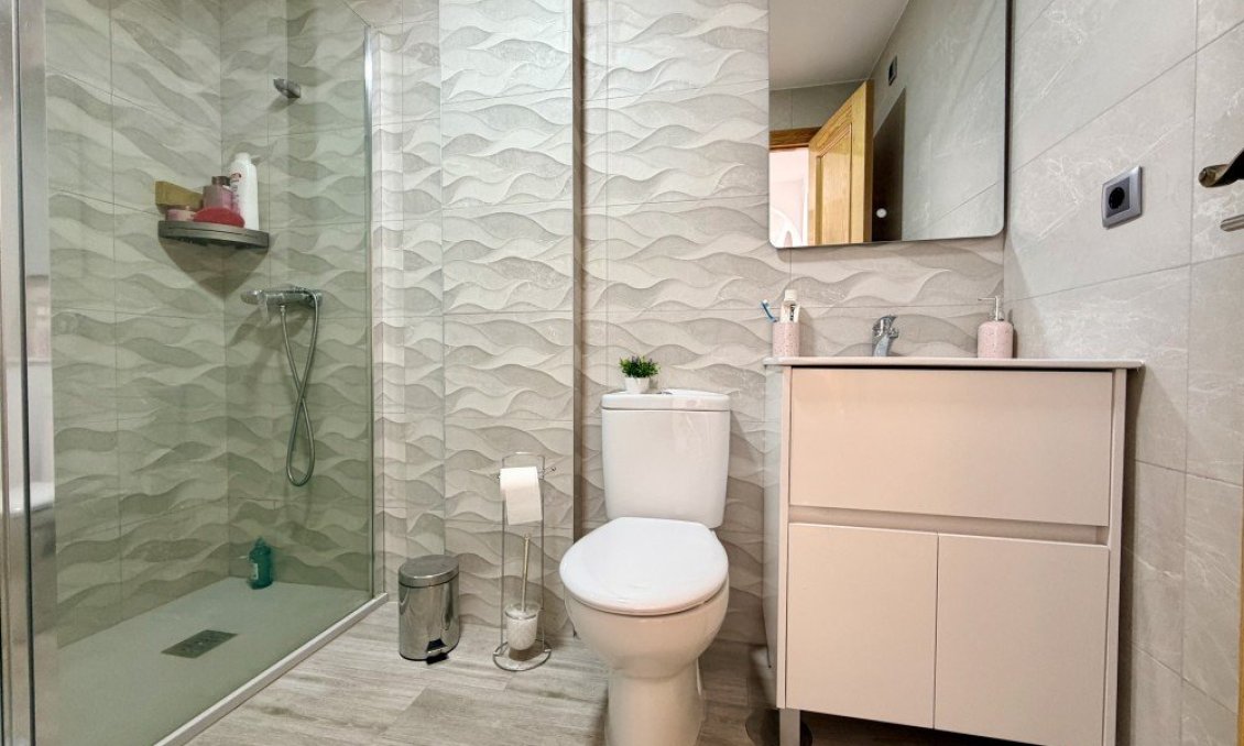 Használt Ingatlanok - Apartman -
Guardamar del Segura - Costa Blanca