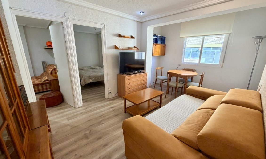 Használt Ingatlanok - Apartman -
Elche - Costa Blanca