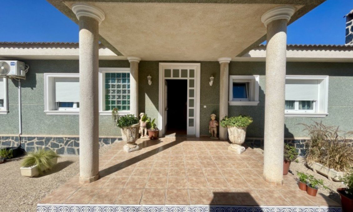 Használt Ingatlanok - Villa -
Ciudad Quesada - Costa Blanca