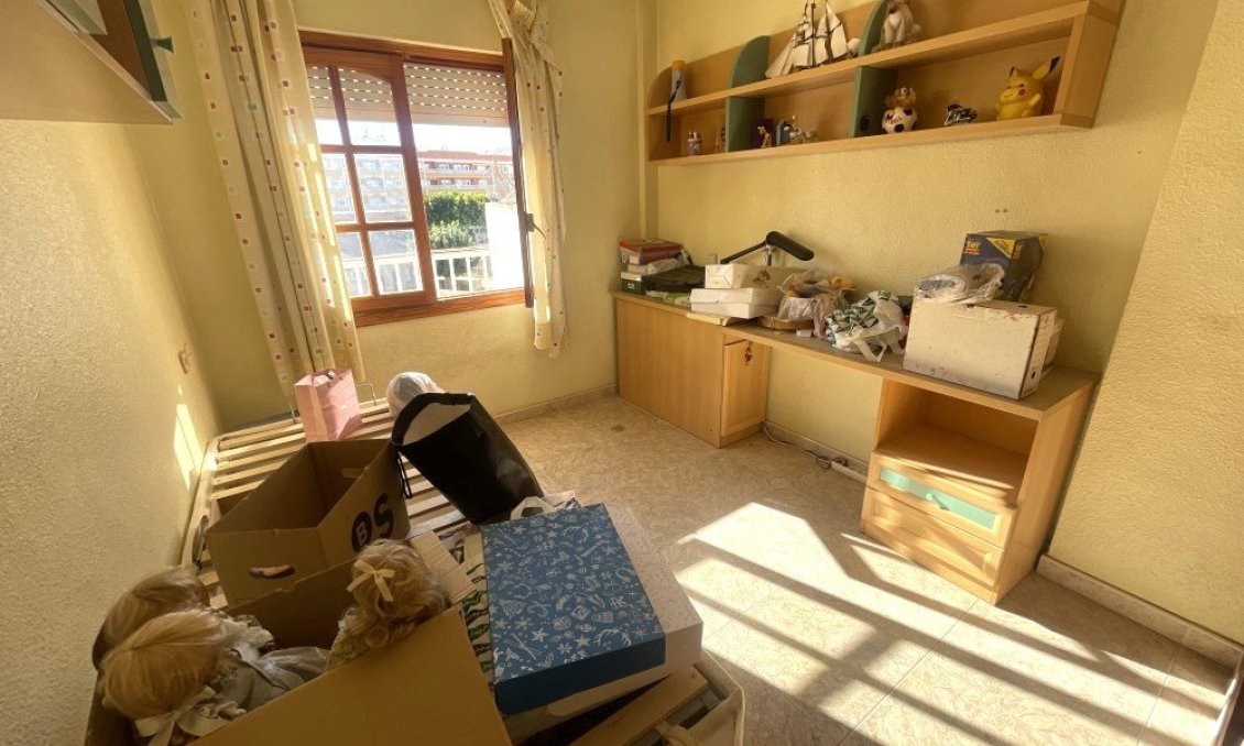 Használt Ingatlanok - Sorház -
Rojales - Inland