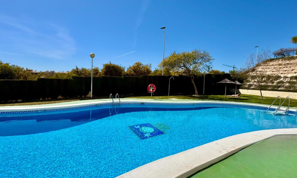 Revânzare - Apartament -
Orihuela Costa - Villamartín-las Filipinas