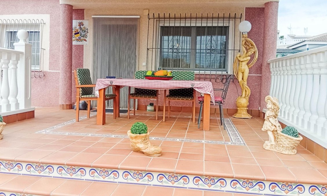 Wiederverkauf - Villa -
Torrevieja - La Siesta