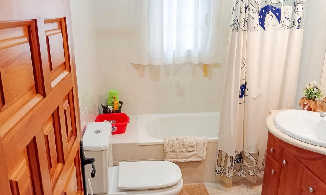 Wiederverkauf - Villa -
Torrevieja - La Siesta