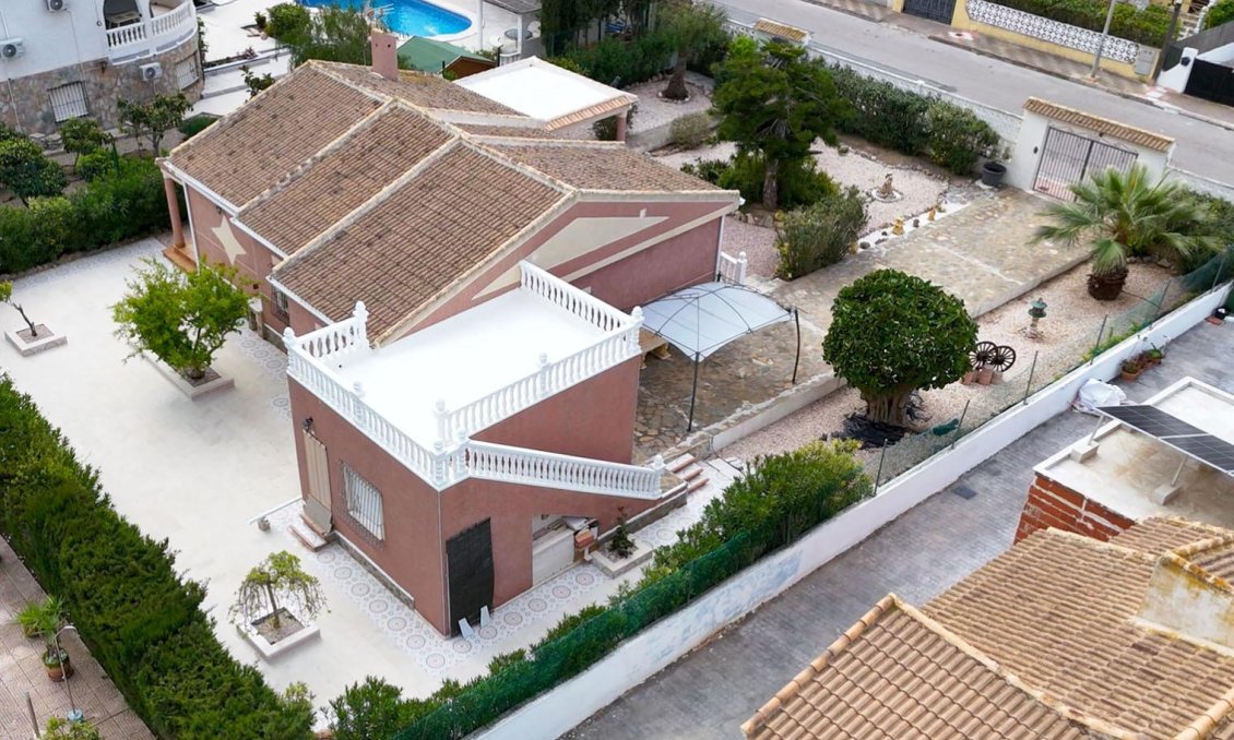 Wiederverkauf - Villa -
Torrevieja - La Siesta