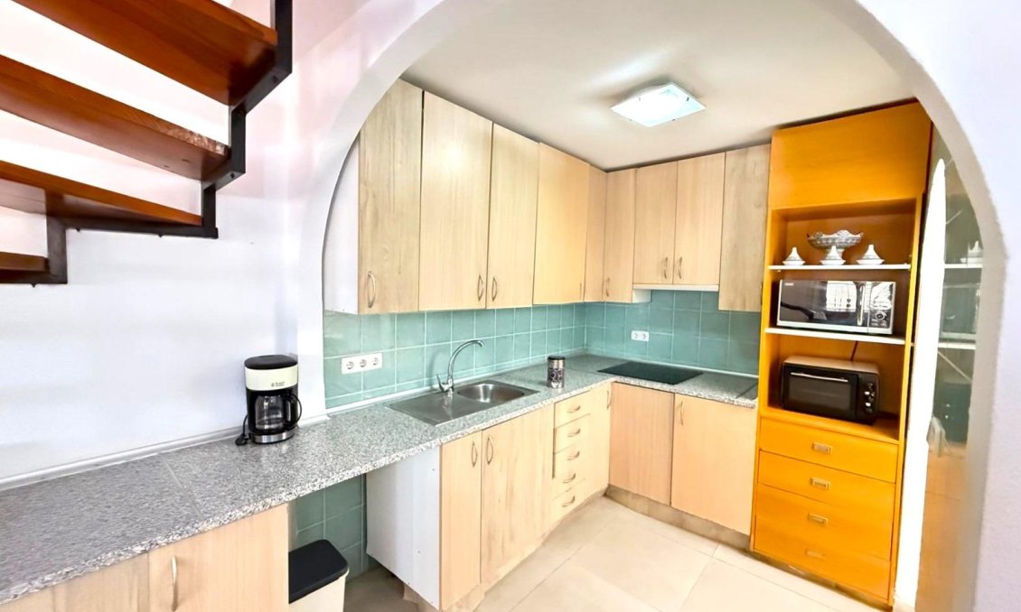 Használt Ingatlanok - Sorház -
Torrevieja - El Chaparral