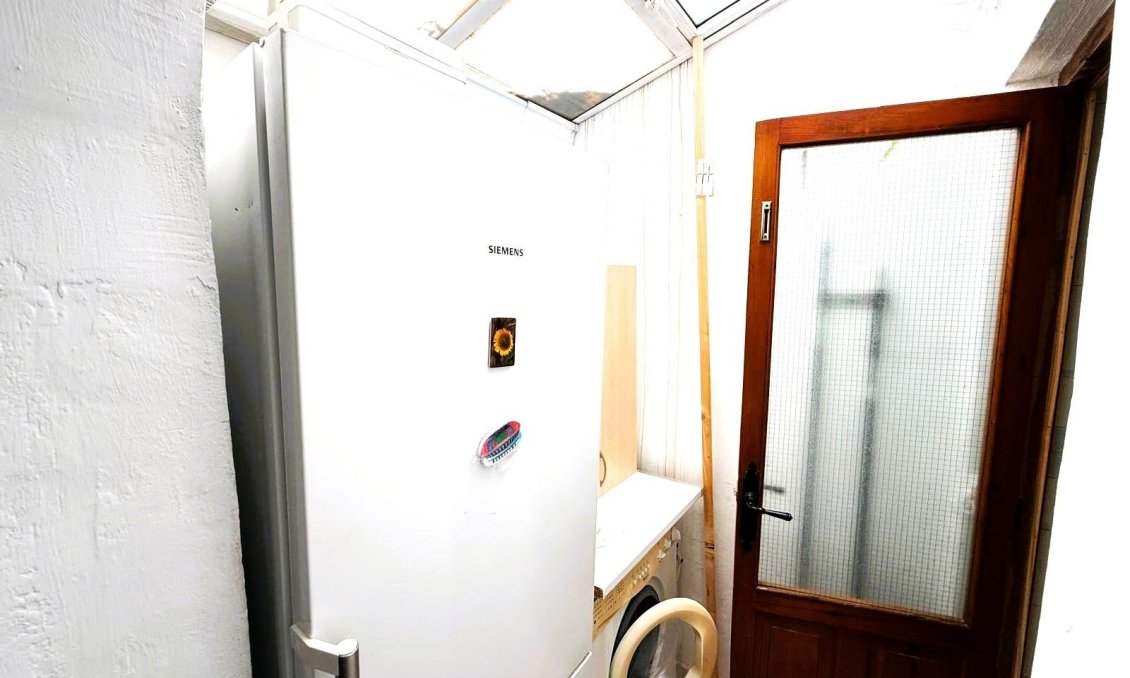 Használt Ingatlanok - Sorház -
Torrevieja - El Chaparral