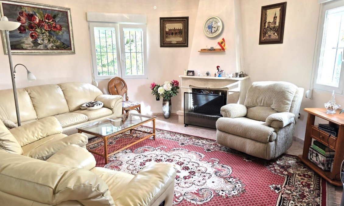 Használt Ingatlanok - Villa -
Orihuela Costa - Playa Flamenca