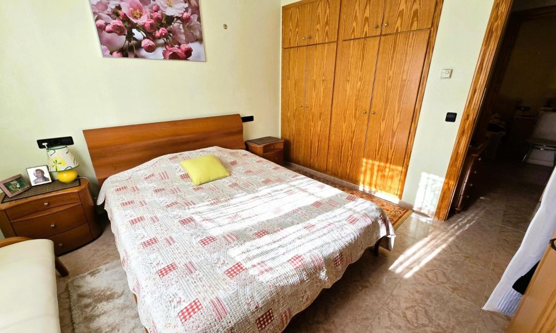 Használt Ingatlanok - Villa -
Orihuela Costa - Playa Flamenca