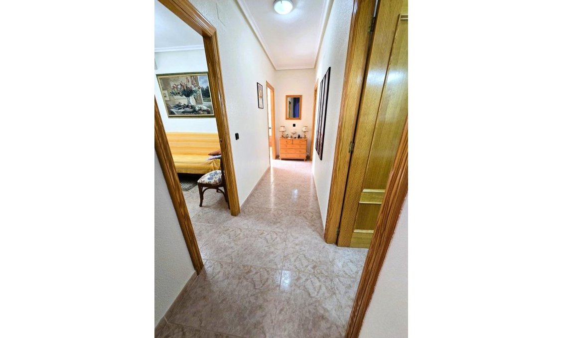 Használt Ingatlanok - Villa -
Orihuela Costa - Playa Flamenca