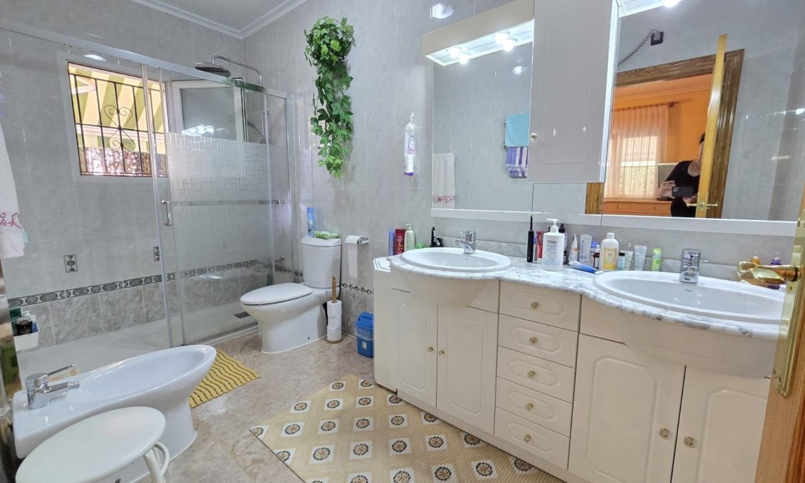 Használt Ingatlanok - Villa -
Orihuela Costa - Playa Flamenca