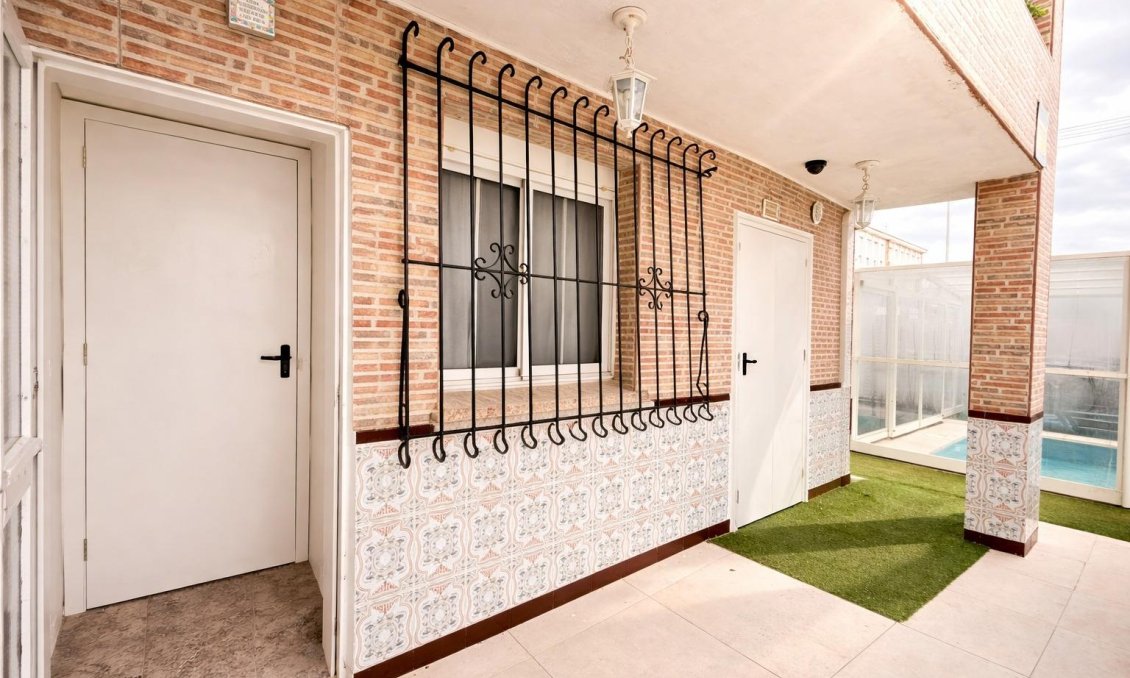 Használt Ingatlanok - Villa -
Lo Pagan - La Puntica