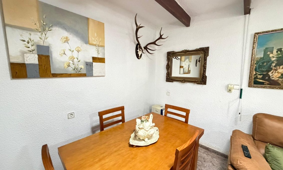 Használt Ingatlanok - Villa -
Lo Pagan - La Puntica