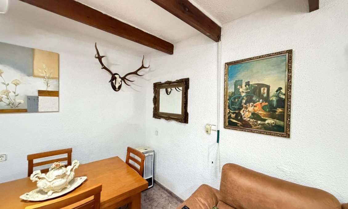 Használt Ingatlanok - Villa -
Lo Pagan - La Puntica