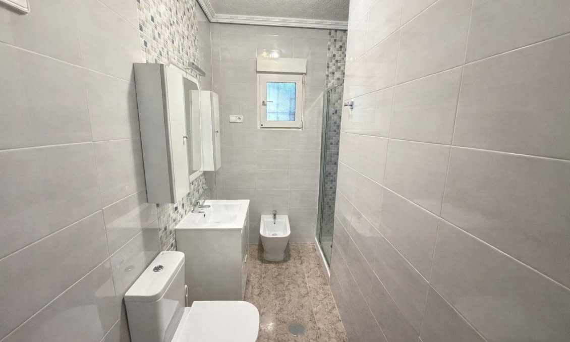 Használt Ingatlanok - Villa -
Lo Pagan - La Puntica