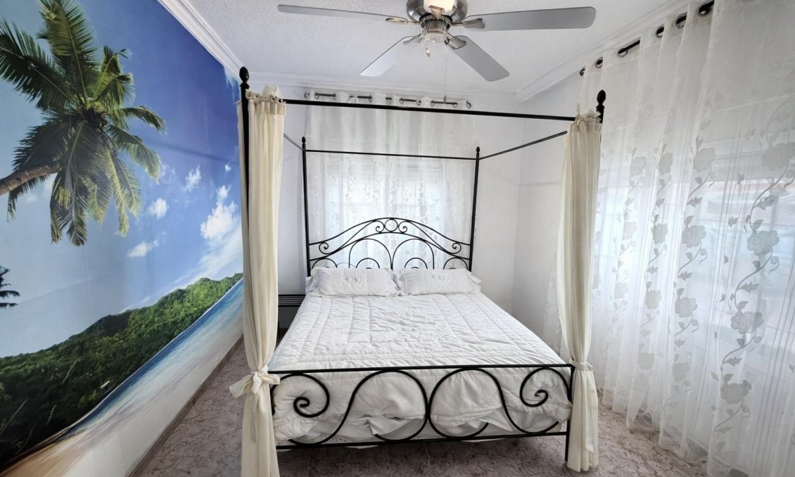 Használt Ingatlanok - Villa -
Lo Pagan - La Puntica