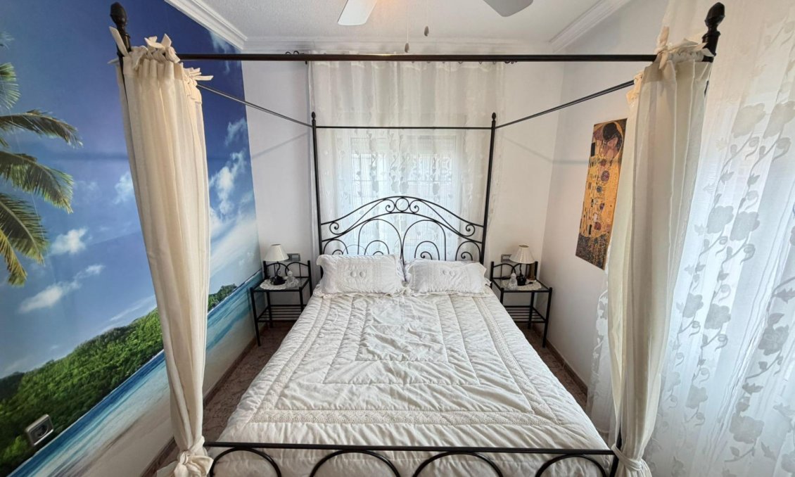 Használt Ingatlanok - Villa -
Lo Pagan - La Puntica