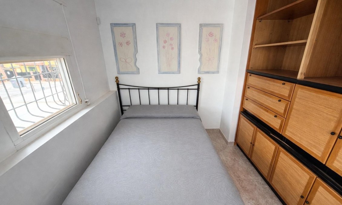 Használt Ingatlanok - Villa -
Lo Pagan - La Puntica