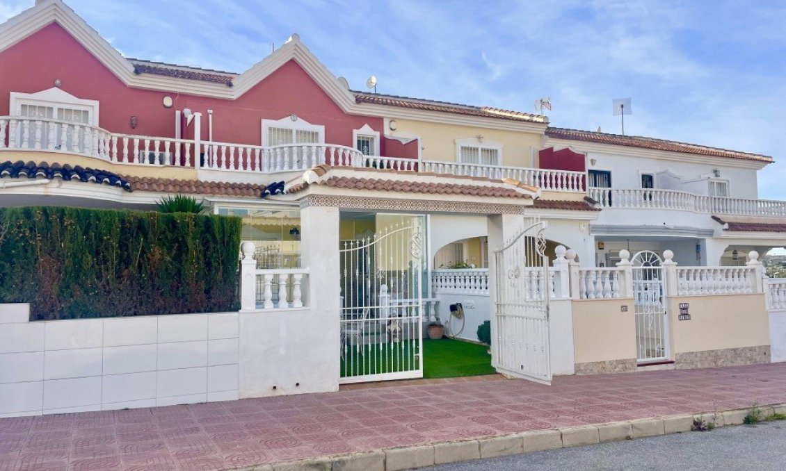 Használt Ingatlanok - Bungaló -
Benijofar - Costa Blanca