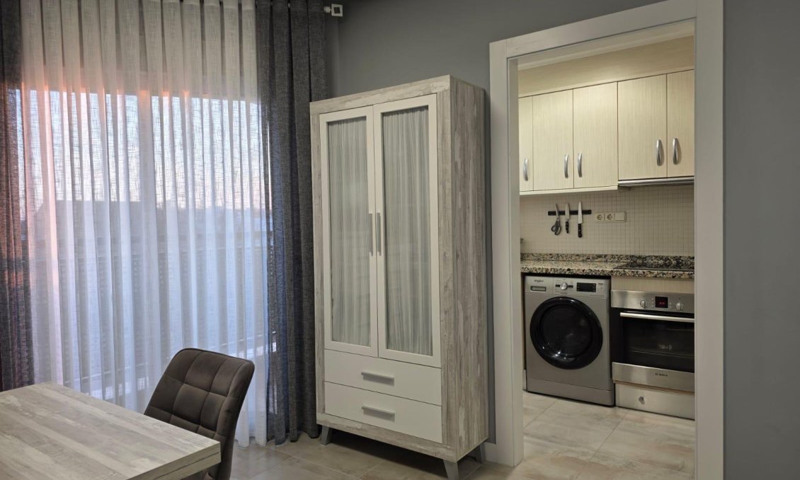 Használt Ingatlanok - Apartman -
Torrevieja - Costa Blanca