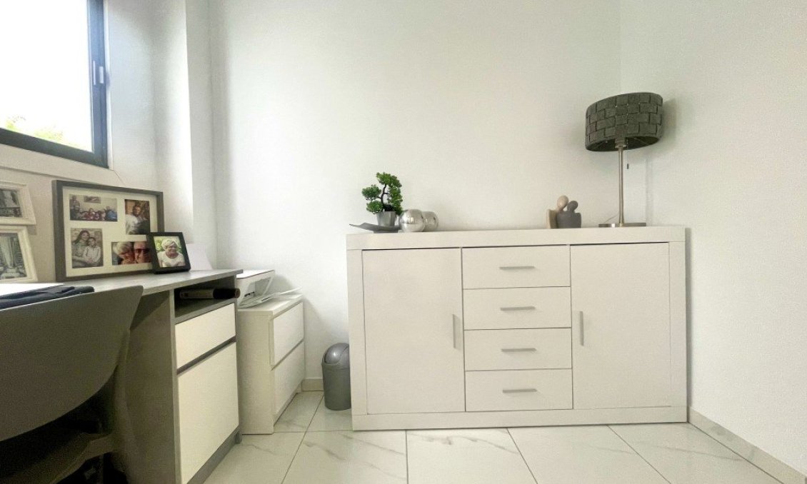 Használt Ingatlanok - Apartman -
Orihuela Costa - Costa Blanca