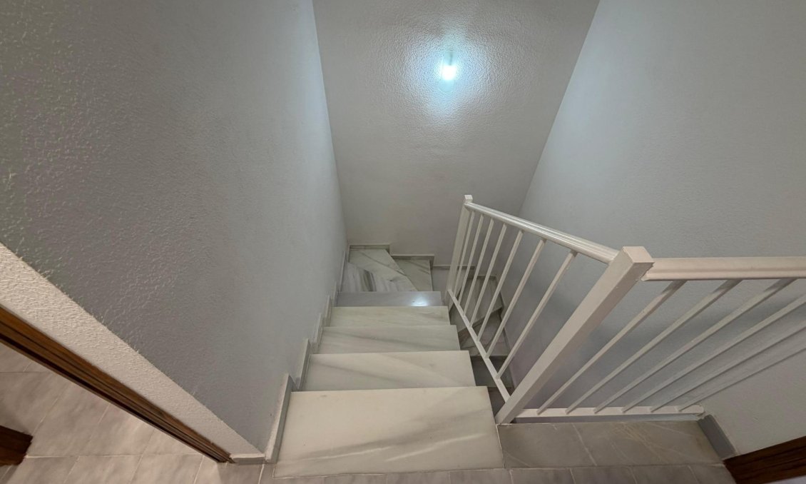 Használt Ingatlanok - Kétszintes lakás -
Lo Pagan - La Puntica