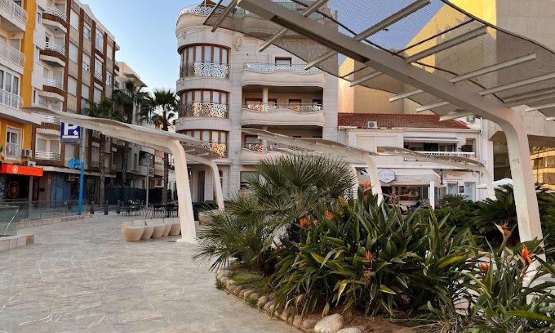 Használt Ingatlanok - Apartman -
Torrevieja - Centrum