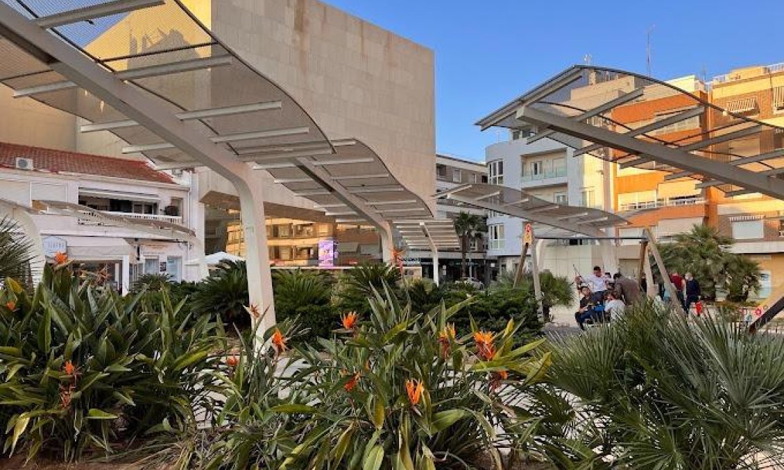 Használt Ingatlanok - Apartman -
Torrevieja - Centrum