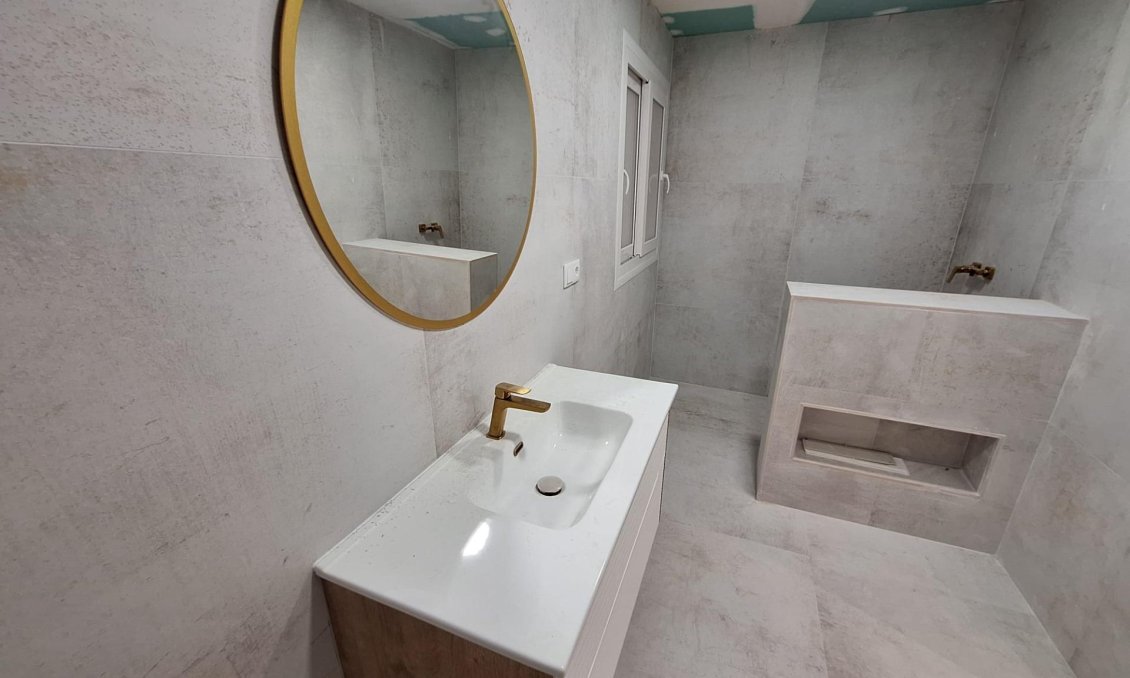 Használt Ingatlanok - Apartman -
Torrevieja - Acequion