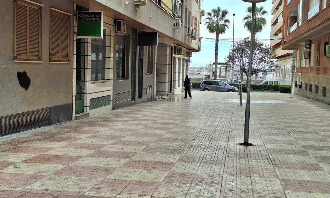 Használt Ingatlanok - Apartman -
Torrevieja - Acequion