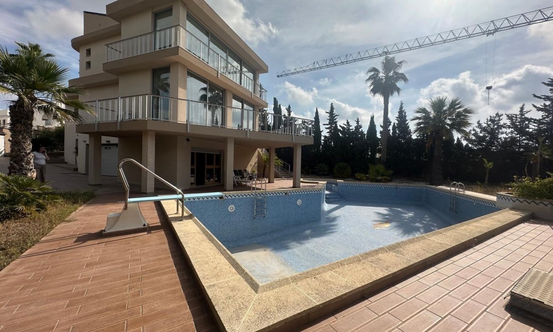 Resale - Villa -
Ciudad Quesada - Costa Blanca Sur