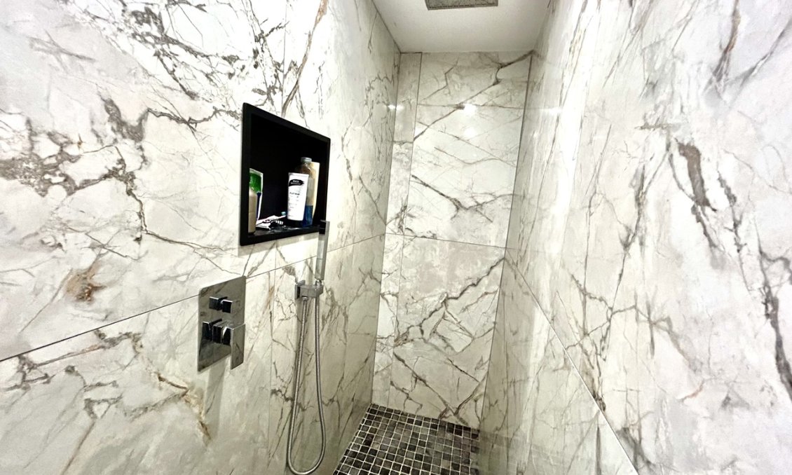 Resale - Town House -
San Miguel de Salinas - Inland