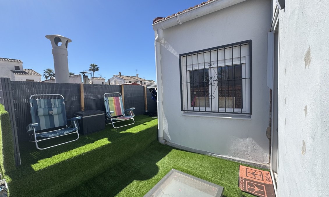 Resale - Town House -
San Miguel de Salinas - Inland