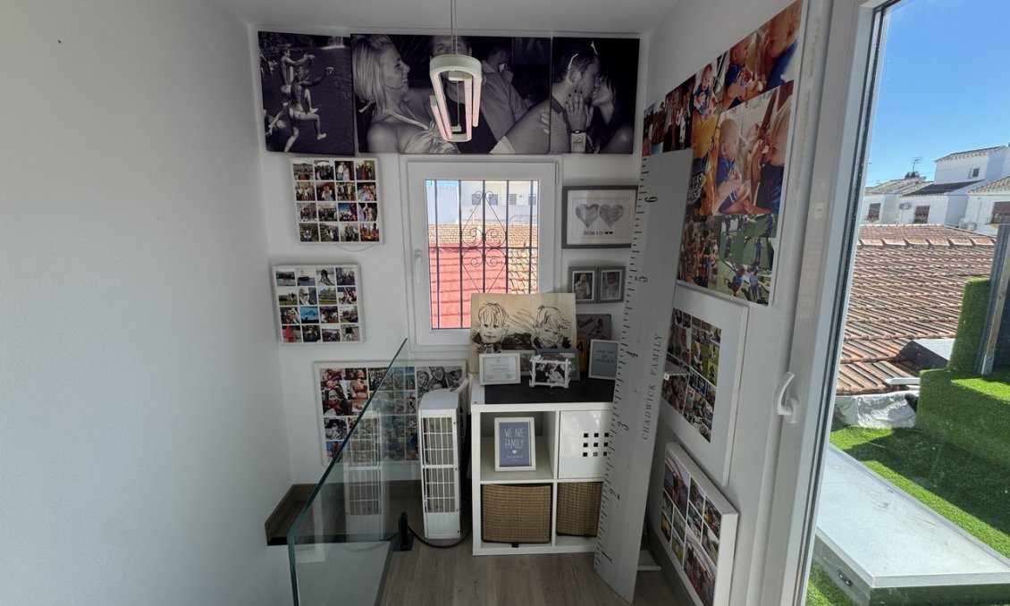 Resale - Town House -
San Miguel de Salinas - Inland