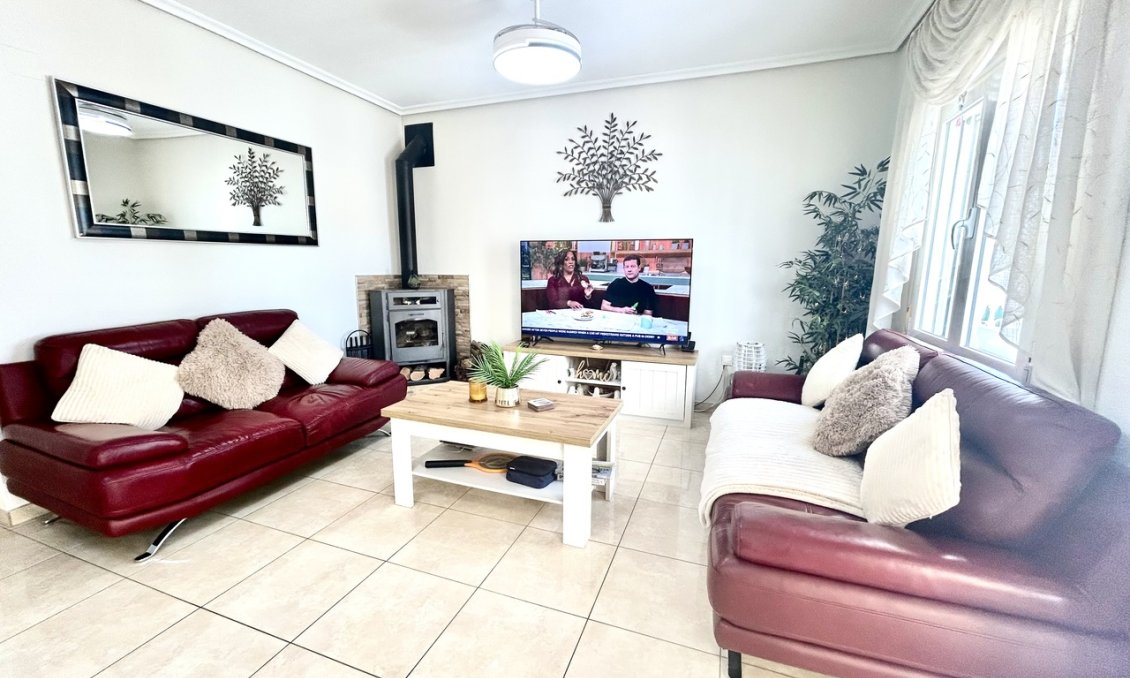 Használt Ingatlanok - Villa -
Villamartin - Costa Blanca