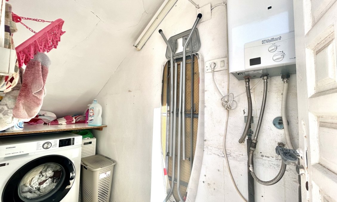 Használt Ingatlanok - Villa -
Villamartin - Costa Blanca