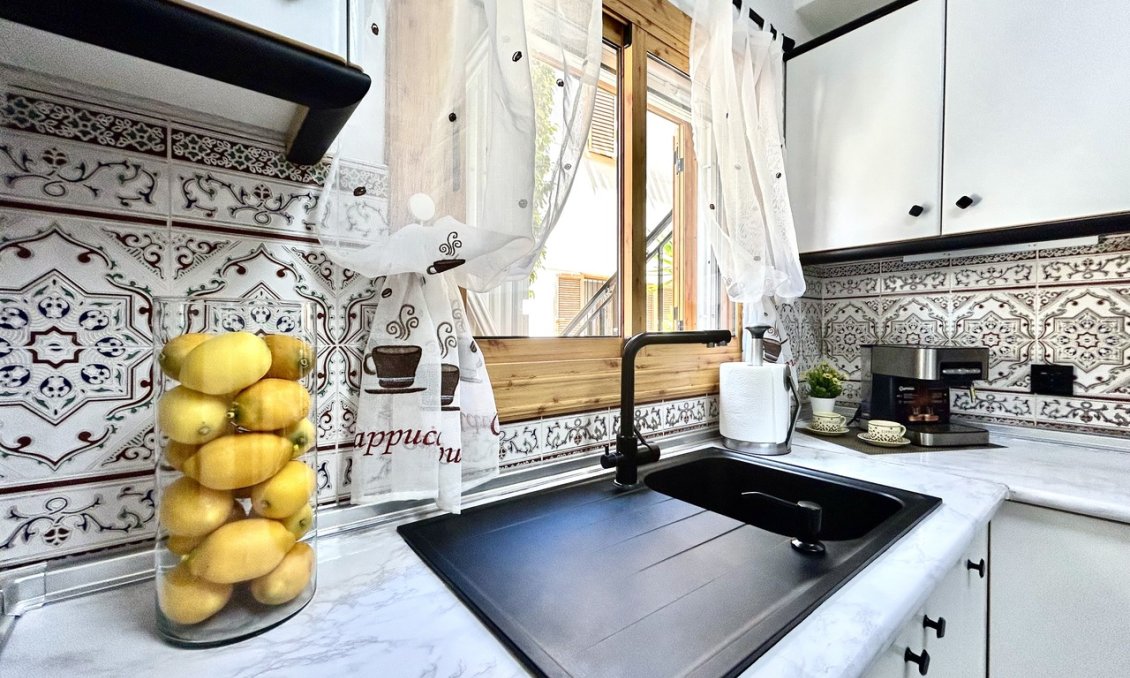 Használt Ingatlanok - Sorház -
Playa Flamenca - Costa Blanca